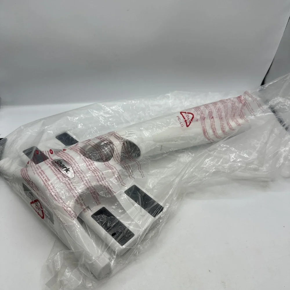 Shark Navigator Vacuum Cleaner Lift Away Dust-Away‎ Hard Floor Attachment White